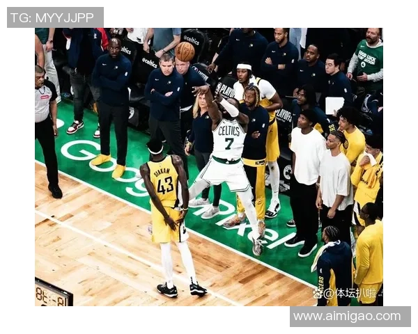 篮网与勇士激战正酣比赛结束双方表现精彩引发球迷热议